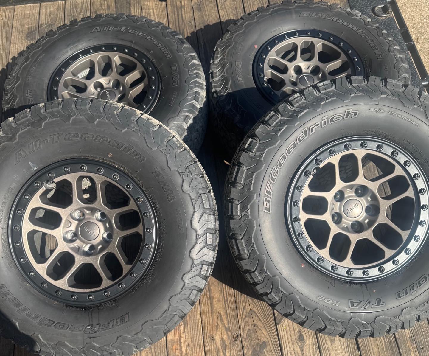 š„ RARE Bronze Edition: OEM 392 XR 17" Beadlock Wheels & 35" Tires (Set of 5) - Image 6