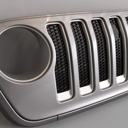 OEM Front Grille Assembly – Brilliant/Billet Silver w/ Silver Accents – Jeep Wrangler JL / JT (2018-2023)