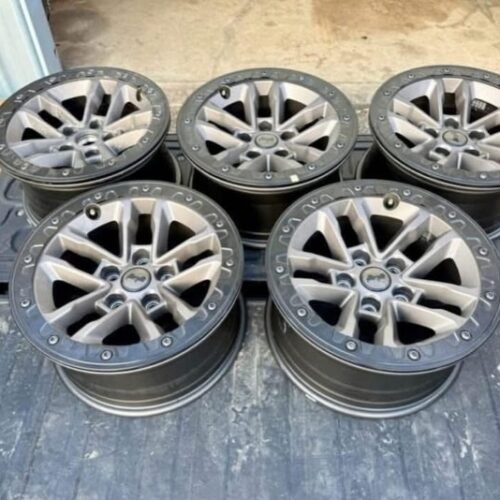 Jeep Wrangler JL Mopar Beadlock Capable 17” Wheels 392 Final Edition.