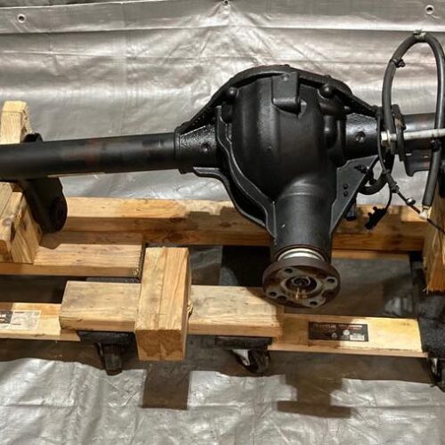 Jeep Wrangler JK Unlimited Dana 44 Front Axle Assembly