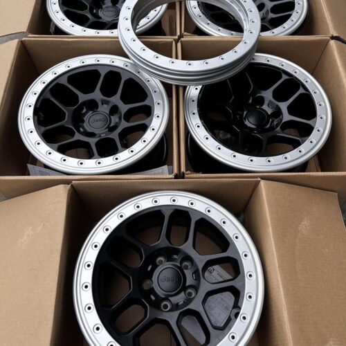 Set of (5) 2024 Genuine OEM Jeep Rubicon 392 Extreme Recon 17″ Bronze Beadlock Wheels