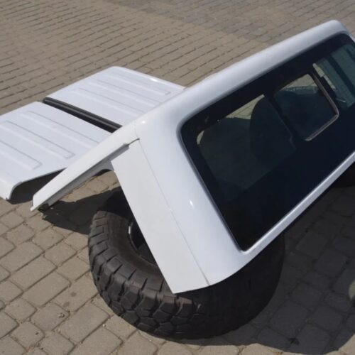 Genuine OEM Mopar 3-Piece Freedom Hardtop – Bright White (PW7) – Jeep Gladiator JT